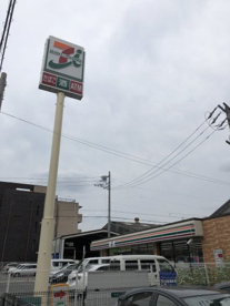 セブンイレブン 名古屋駒方町店の画像1