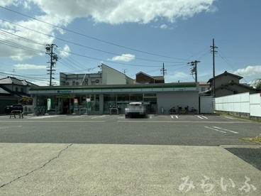 ファミリーマート 千種天満通店の画像1