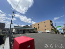ファミリーマート 茶屋が坂駅前店