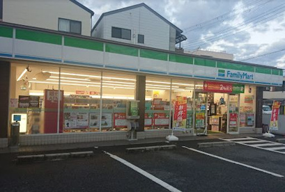 ファミリーマート あびこ駅西店の画像1
