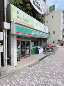 ローソンストア100 LS覚王山駅前店の画像1