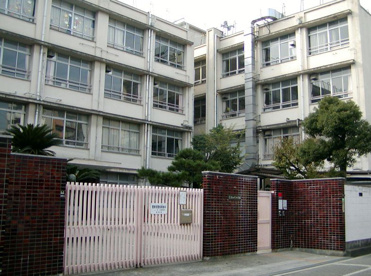 苅田北小学校の画像1