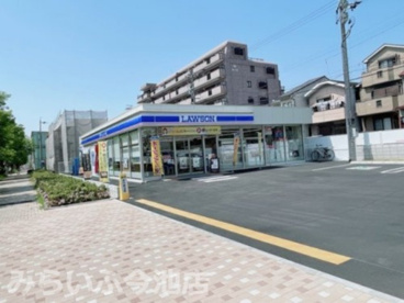 ローソン 千種区城木町店の画像1