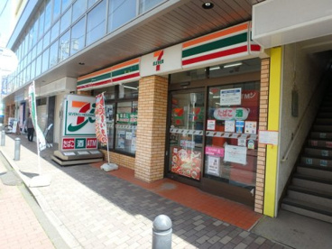 セブン-イレブン 横浜和田１丁目店の画像1