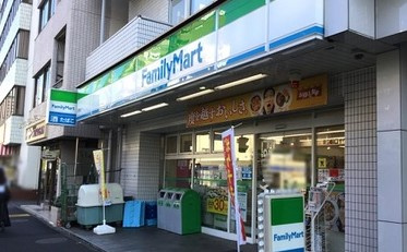ファミリーマート 曙橋店の画像1
