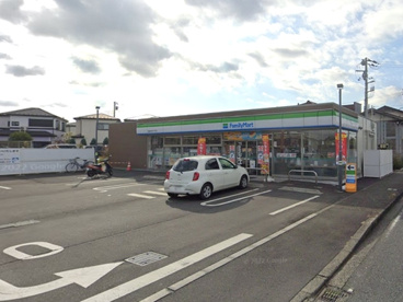 ファミリーマート綾瀬深谷南三丁目店の画像1