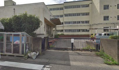 越谷市立弥栄小学校の画像1