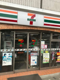 セブンイレブン 港区三田5丁目店の画像1