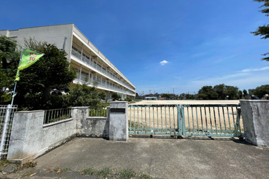桶川市立桶川西中学校