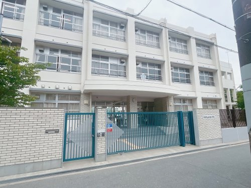 大阪市立神津小学校の画像