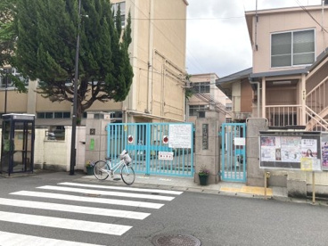 京都市立川岡小学校の画像1