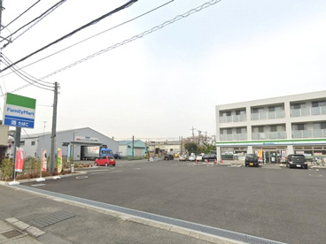 ファミリーマート海老名社家店の画像1