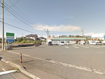 ファミリーマート海老名中新田五丁目店の画像1