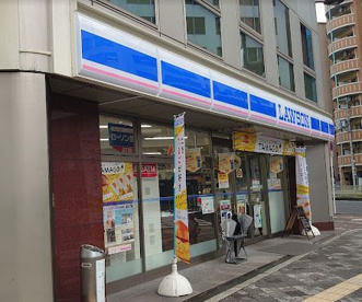 ローソン 東淀川東中島二丁目店の画像1