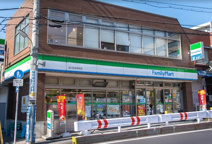 ファミリーマート 品川区役所前店