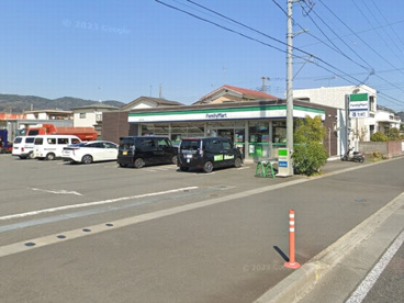 ファミリーマート小田原下堀店の画像1