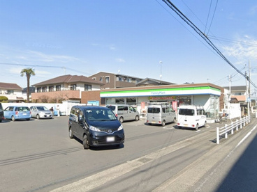 ファミリーマート淵野辺本町一丁目店の画像1