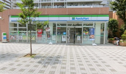 ファミリーマート 品川シーサイド駅前店の画像1