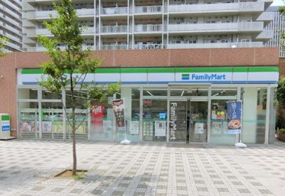 ファミリーマート 品川シーサイド駅前店の画像1