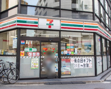 セブン-イレブン 新宿都税事務所前店