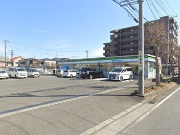 ファミリーマート相模原淵野辺本町店の画像1