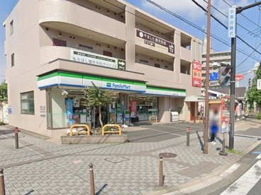 ファミリーマート相模原鹿沼台二丁目店の画像1
