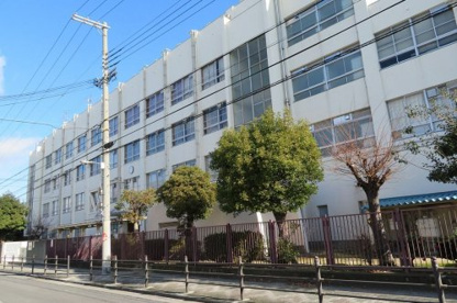 矢田西中学校の画像1