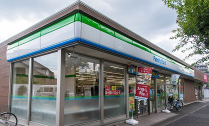 ファミリーマート　狛江中和泉一丁目店の画像1