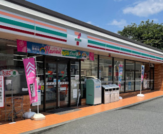 セブンイレブン　横須賀北久里浜店の画像1