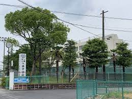 八潮市立八條中学校の画像1