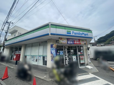 ファミリーマート 逗子小坪店の画像1