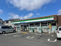 ファミリーマート 西大泉四丁目店