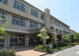 西宮市立甲東小学校