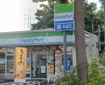 ファミリーマート　港南台ガーデン店の画像1