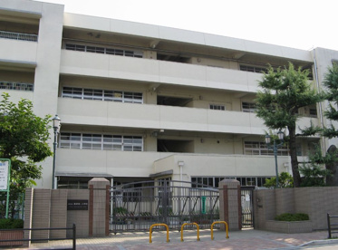 吹田市立 岸部第一小学校の画像1