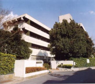 吹田市立 江坂大池小学校の画像1
