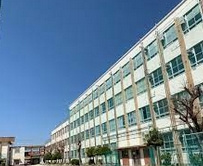 名古屋市立日比津中学校の画像1