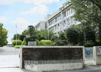 豊中市立第二中学校の画像1