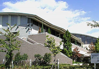 片山市民体育館の画像1