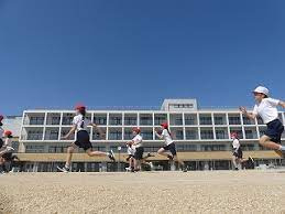 立川市立若葉台小学校の画像1