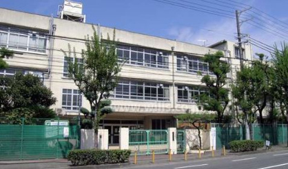 吹田市立吹田東小学校の画像1