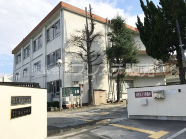 鳥見小学校の画像1