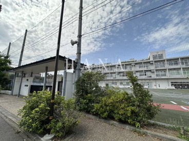 足立区立千寿双葉小学校の画像1