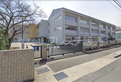 生駒北中学校（小中一貫校）の画像1