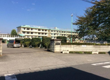 入間市立仏子小学校の画像1