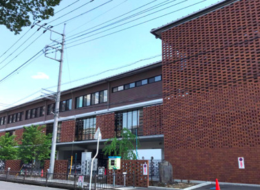 前橋市立桃井小学校の画像1