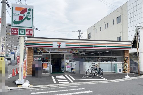 セブンイレブン鶴ヶ島駅東口店の画像