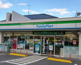 ファミリーマート　大和代官二丁目店の画像1