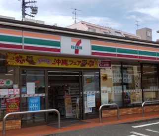 セブンイレブン　横浜狩場町店の画像1