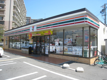 セブンイレブン守口八雲東町2丁目店の画像1